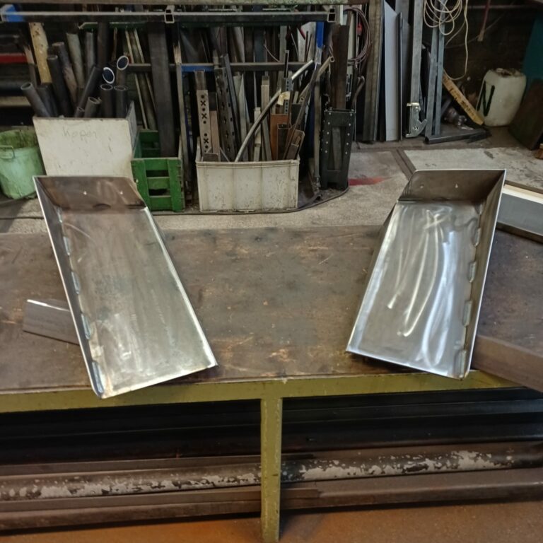 maatwerk speaker beugel